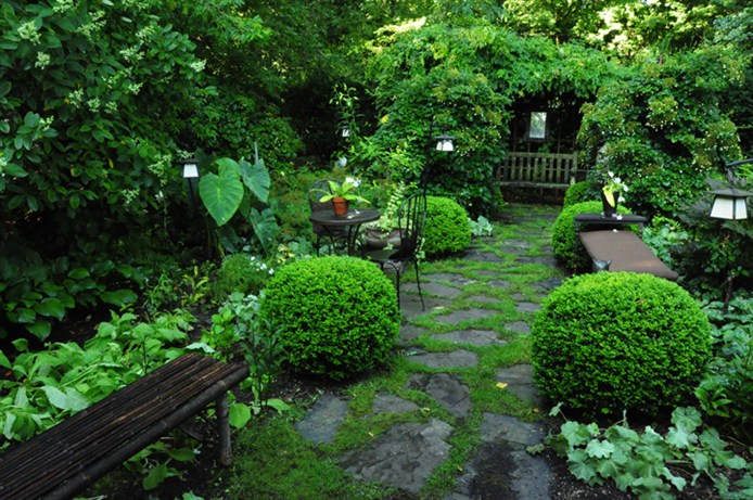 GardenAtoZ - Cozy classy alcove - Garden A to Z